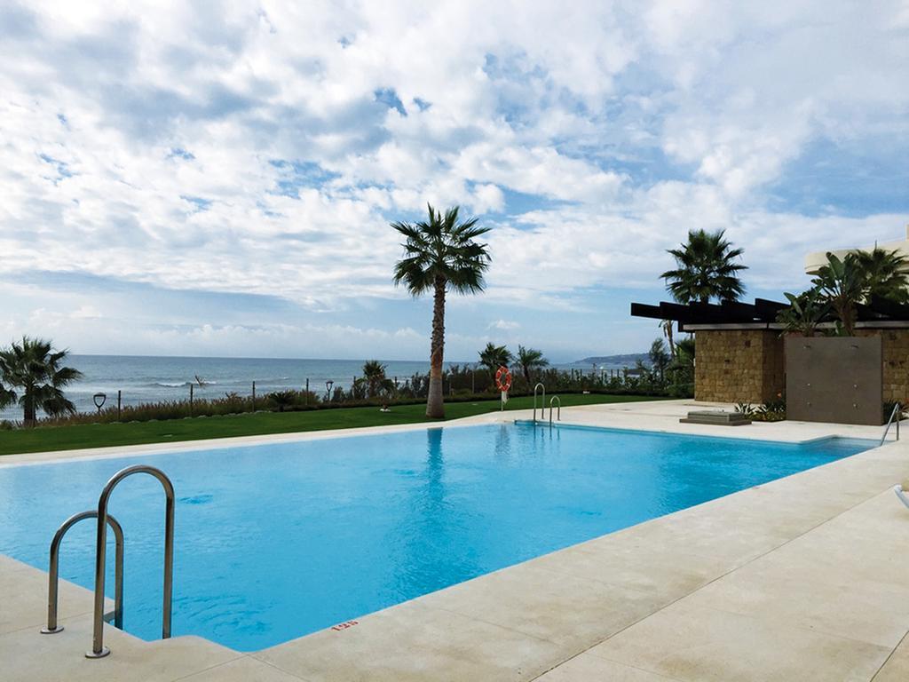Horizon Beach Apartment إِستيبونا الغرفة الصورة